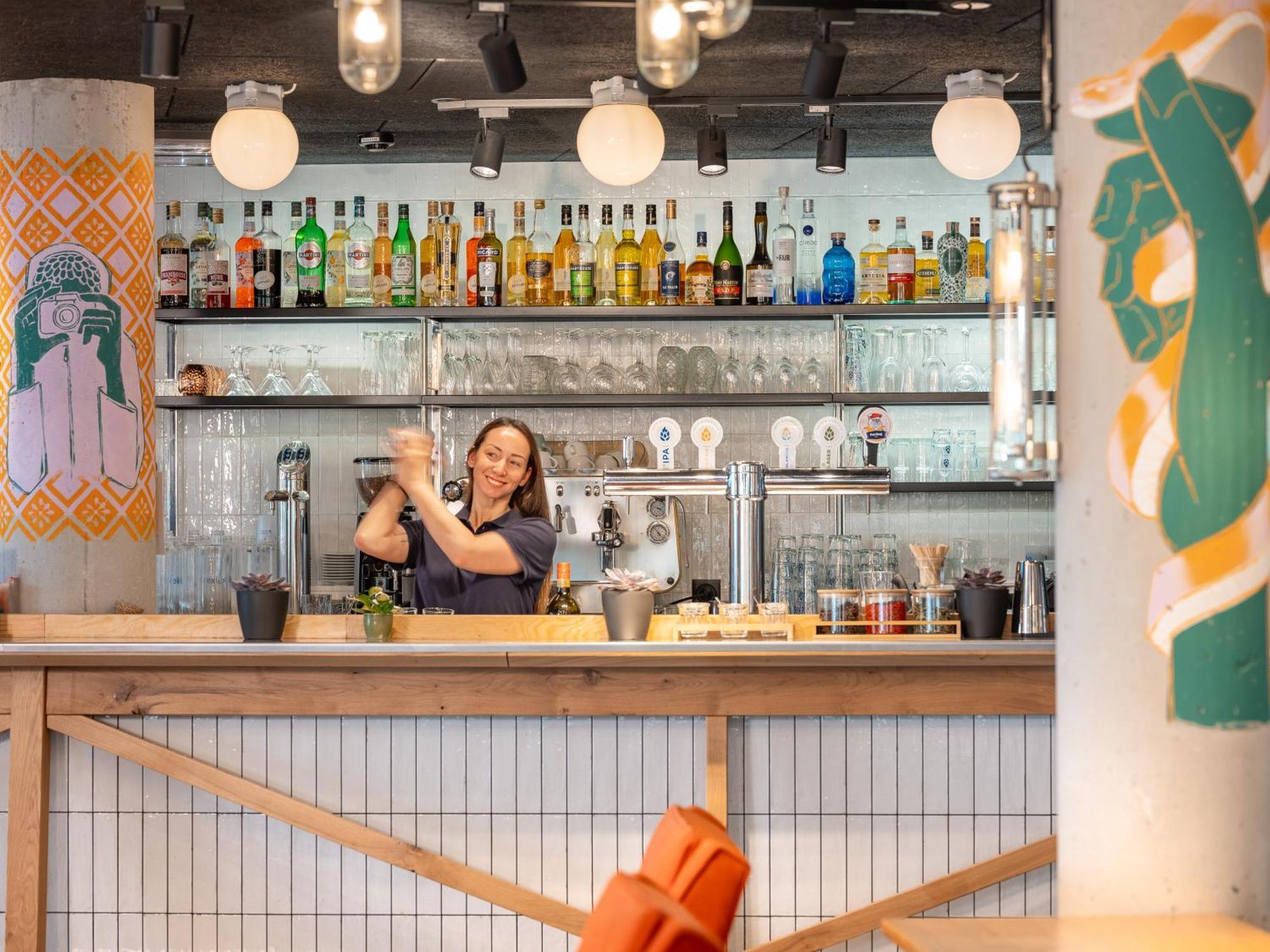 Eklo Paris Roissy Cdg Airport Hotell Eksteriør bilde