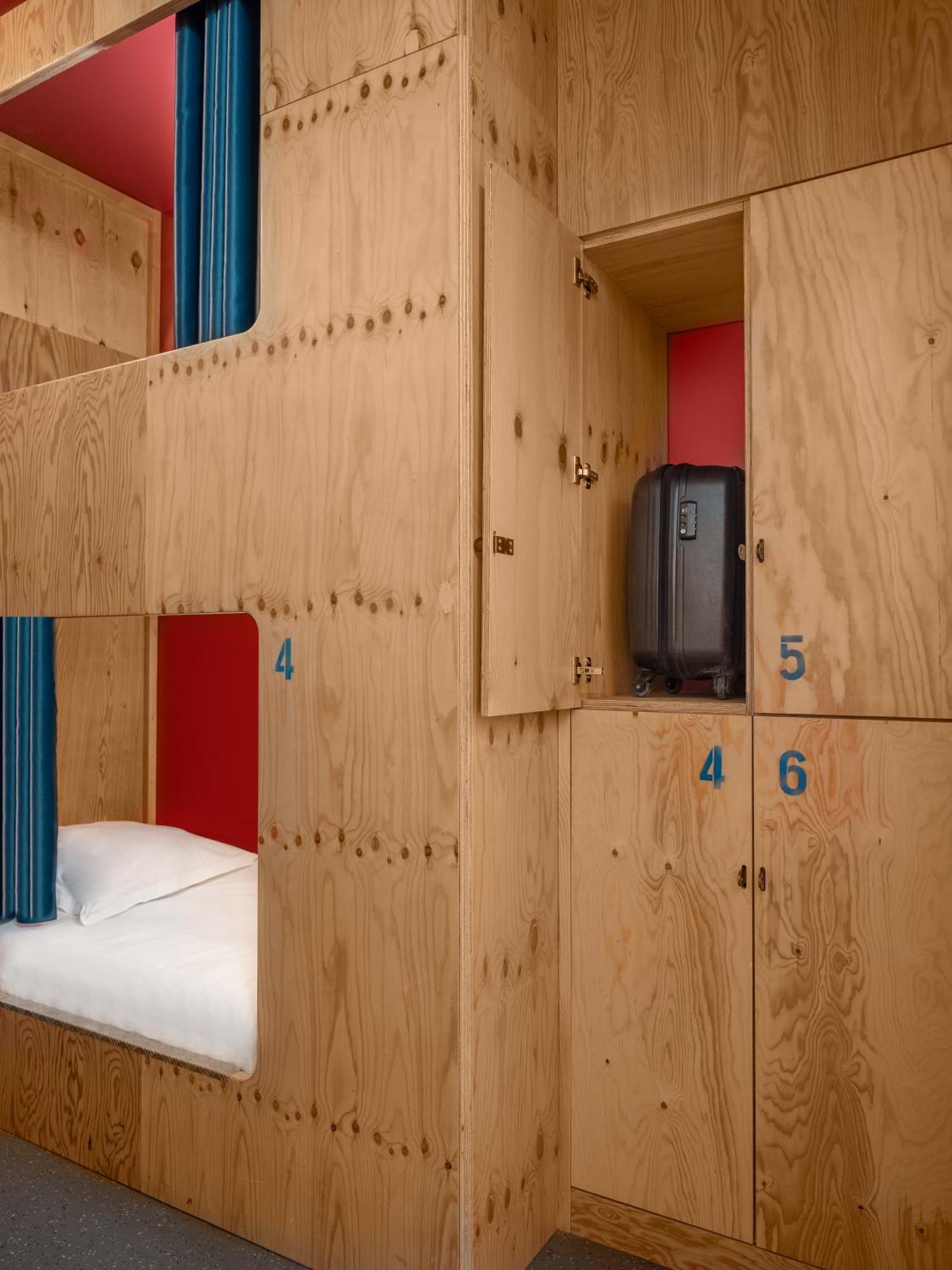 Eklo Paris Roissy Cdg Airport Hotell Eksteriør bilde