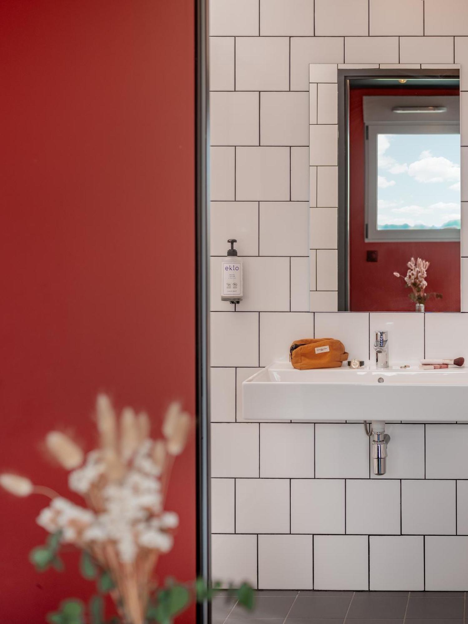 Eklo Paris Roissy Cdg Airport Hotell Eksteriør bilde